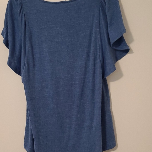 Blue textured stretchy top - Picture 3 of 3